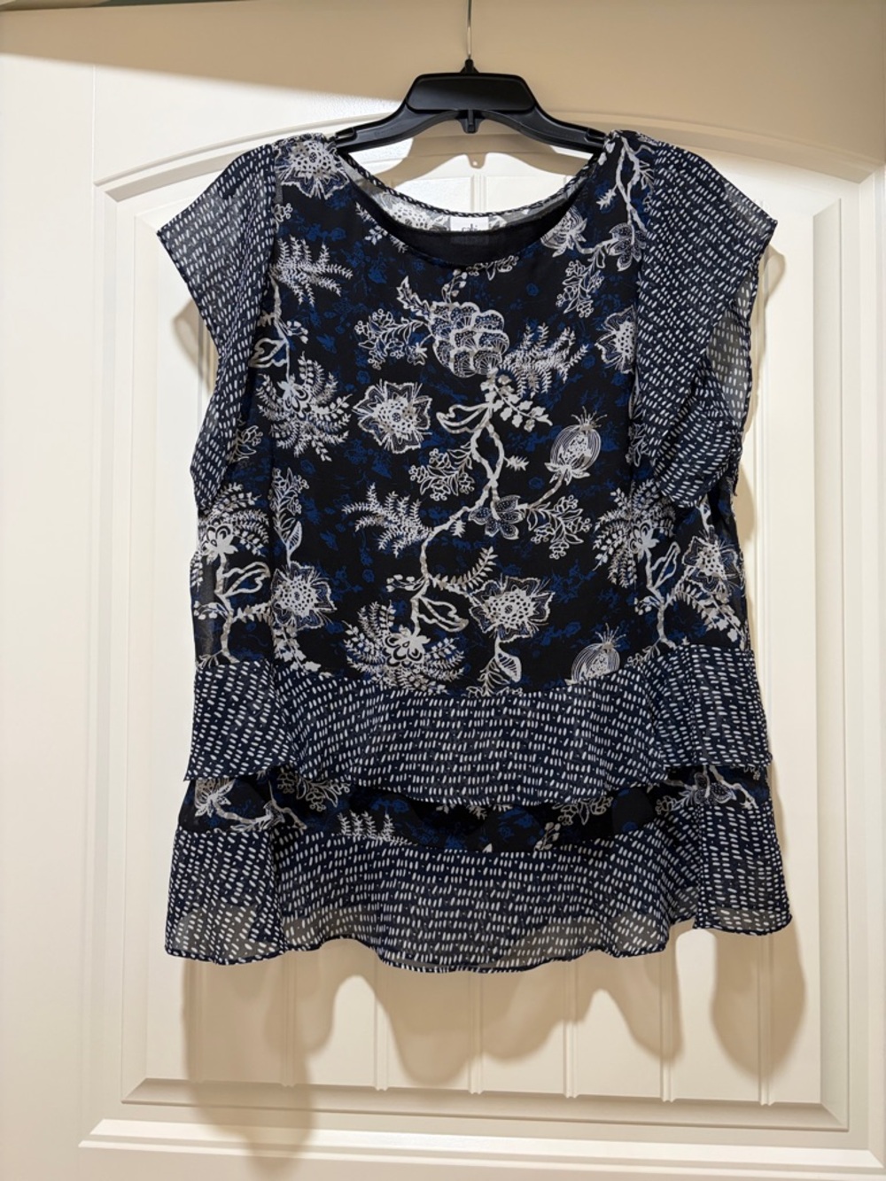CAbi Navy and White Floral Ruffle Sleeve Blouse